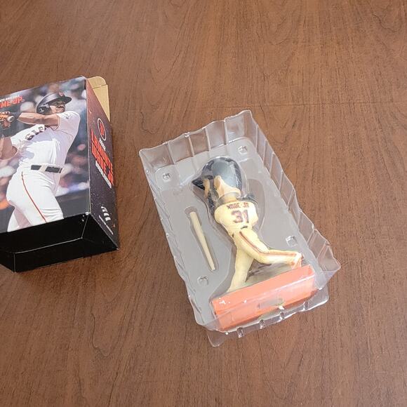 San Francisco Giants 2022 LaMonte Wade Jr SGA Bobblehead New In Box - Picture 4 of 11